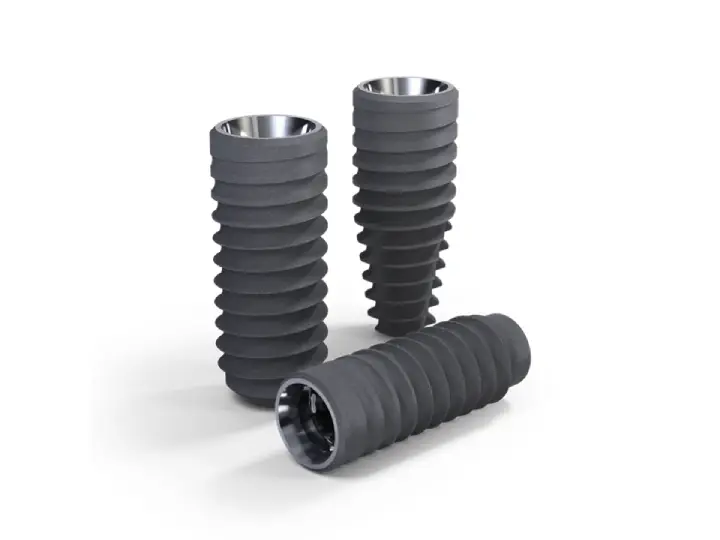Straumann Bone Level Tapered implant sistemi incelemesi
